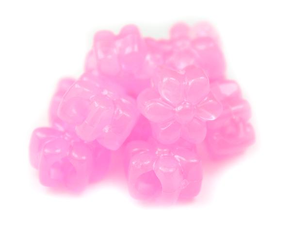 53001 ピンク 蓄光 13mm フラワー ポニービーズ (50個)