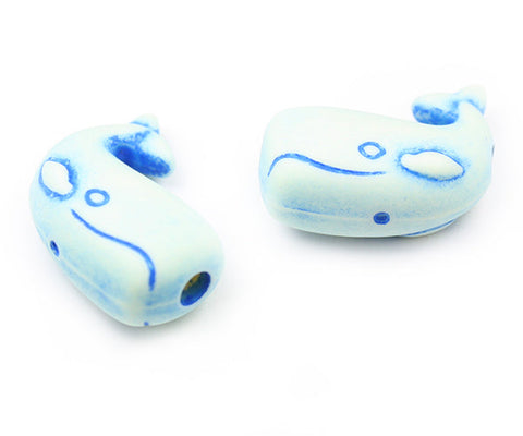 57120 アイボリー/ブルー 不透明(Opaque) 25mm クジラ ポニービーズ (10個)【在庫あり：★★☆】